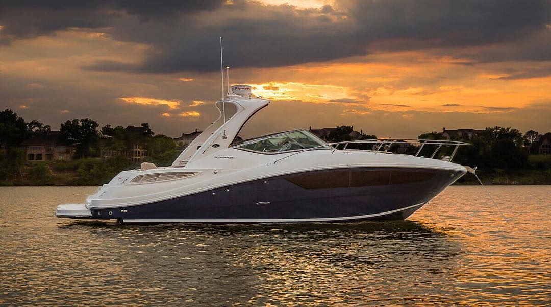 How to experience the best Sunset Cruise in Goa on a Private Yacht?