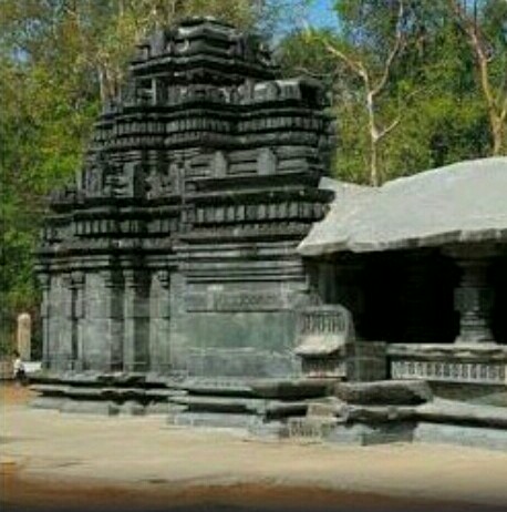 historical-places-in-goa-tambdisurla-temple