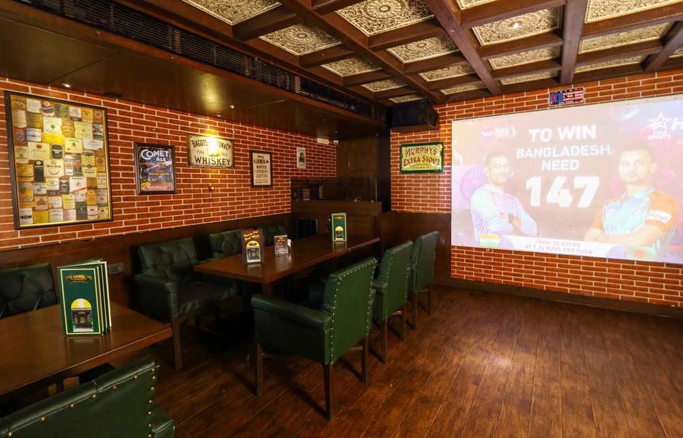 Cafe Mojo Pub Bistro, Panjim, Goa - Pubs Lounge Bars in Goa