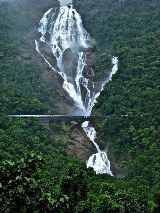 dudhsagar_waterfalls