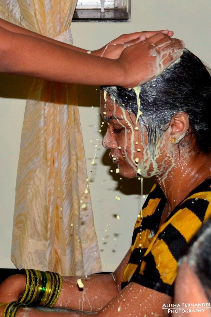 Roce or Ros Ceremony in Goa - Anointing the bride with Coconut Milk 