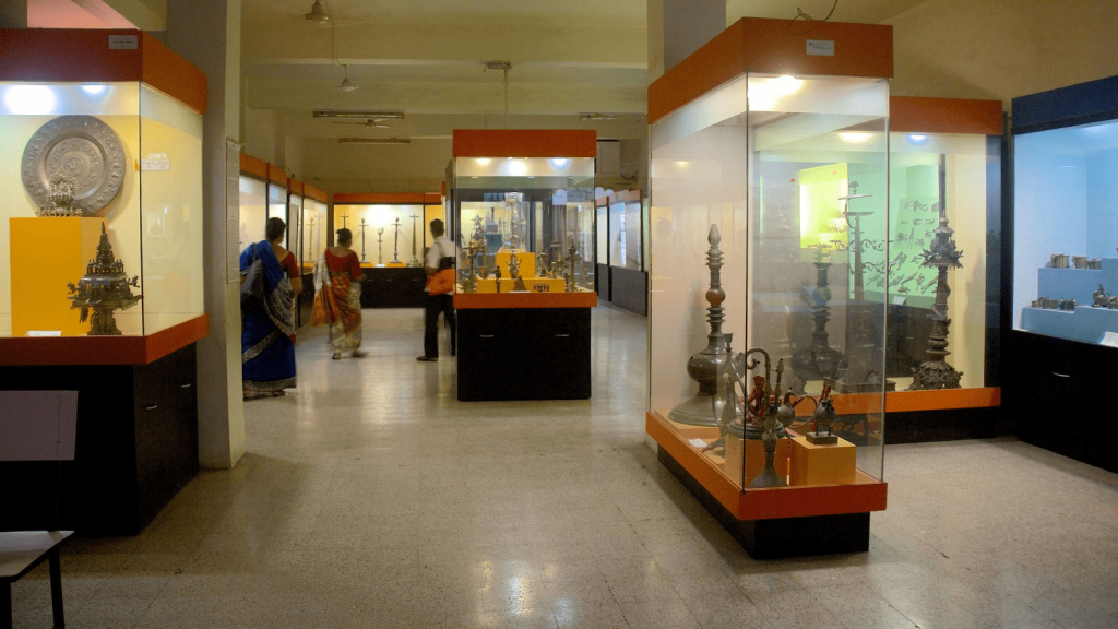 Raja Dinkar Kelkar Museum, Pune